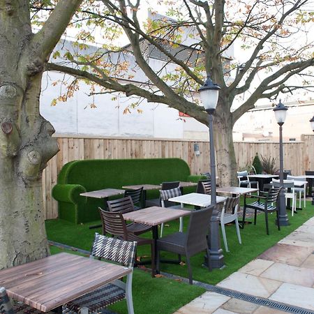 The Saxon Crown Wetherspoon Corby Zewnętrze zdjęcie