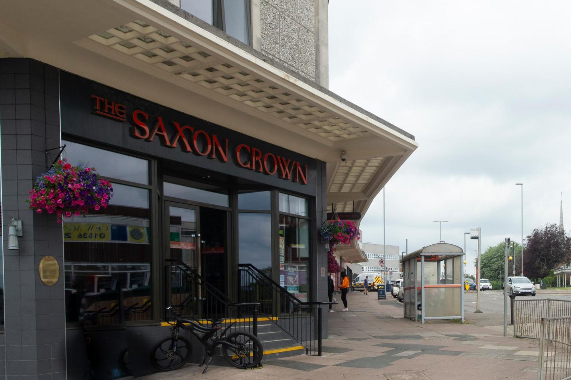 The Saxon Crown Wetherspoon Corby Zewnętrze zdjęcie